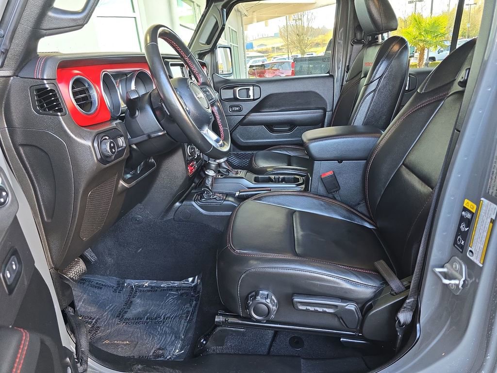 Used 2023 Jeep Gladiator Rubicon w/ Cold Weather Group image 22