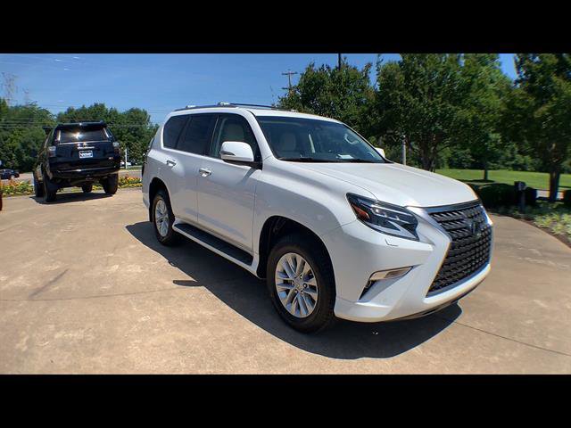 Certified 2021 Lexus GX 460 Premium w/ Premium Package AWD/4WD image 2