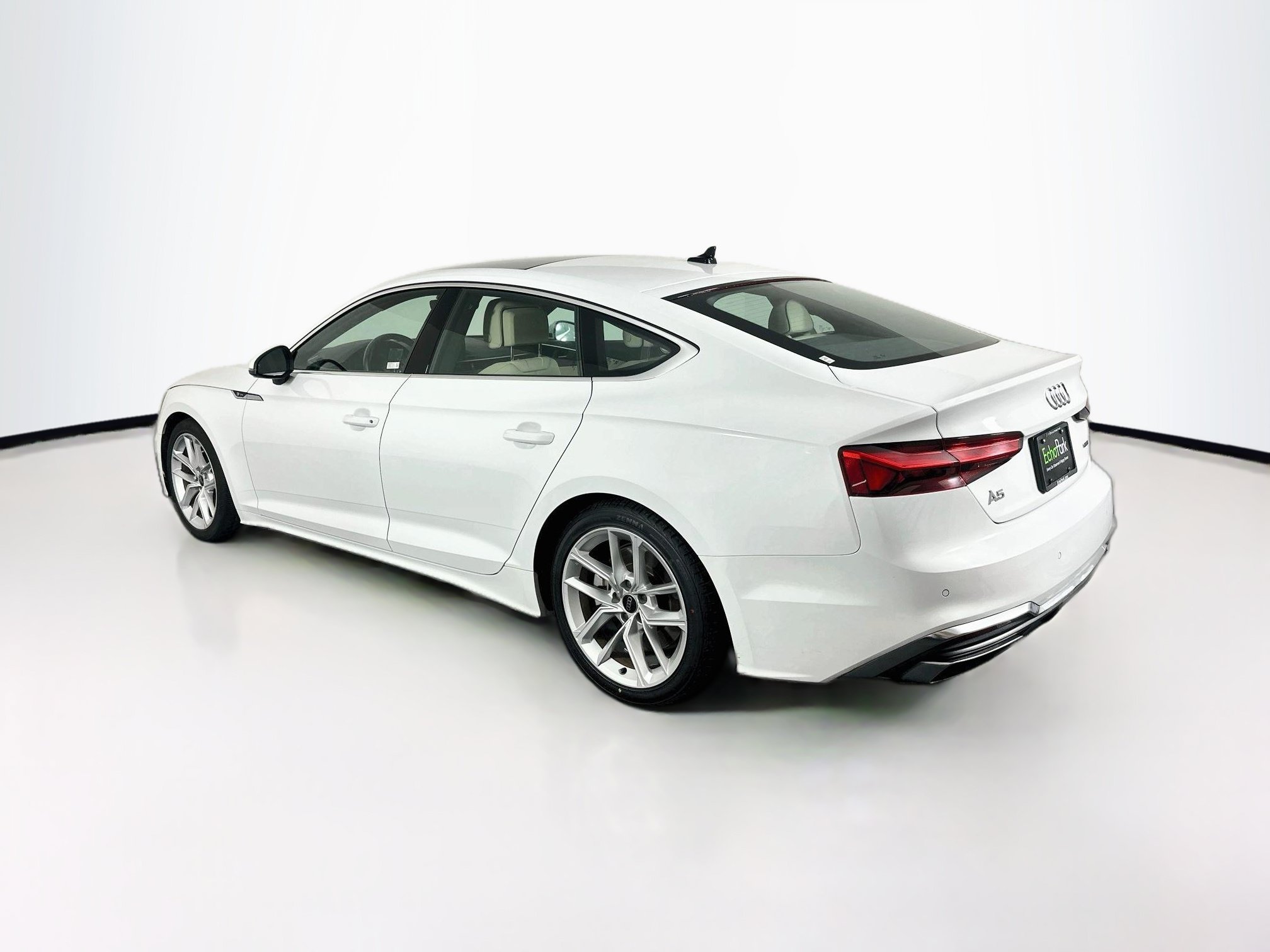 Used 2024 Audi A5 2.0T Premium Plus AWD/4WD image 5