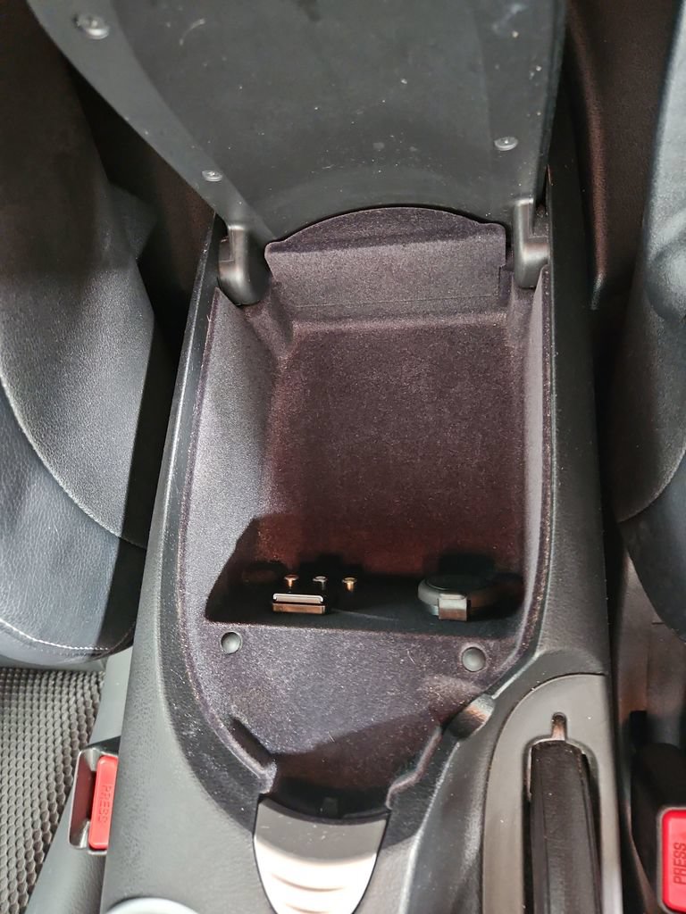 Used 2013 Nissan 370Z Touring w/ Sport Pkg RWD image 26