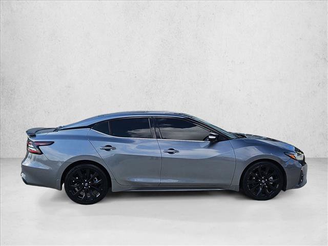 Used 2023 Nissan Maxima SR w/ Sport Mat Group FWD image 4
