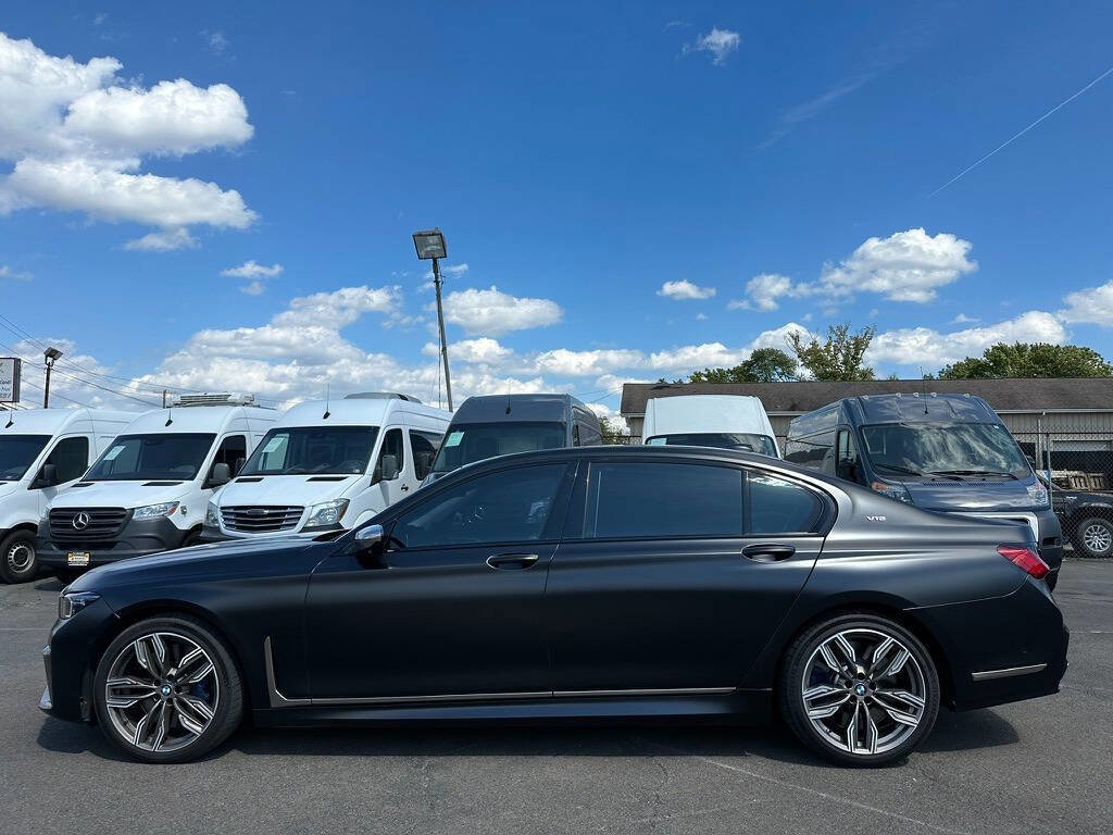 Used 2020 BMW M760i xDrive image 4