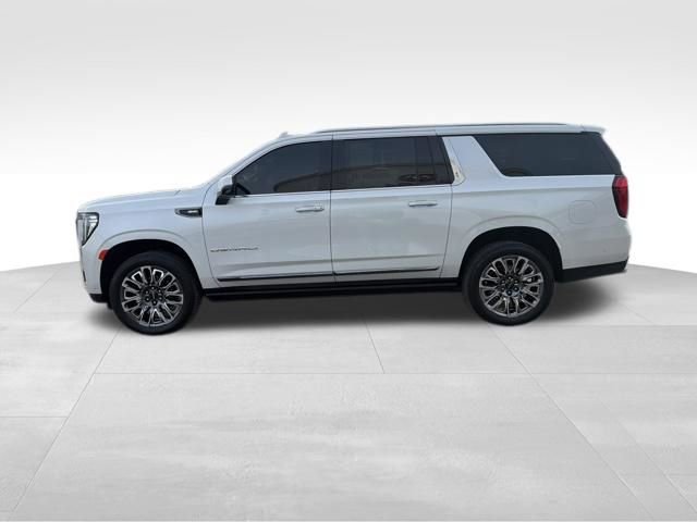 Used 2024 GMC Yukon XL Denali Ultimate image 8
