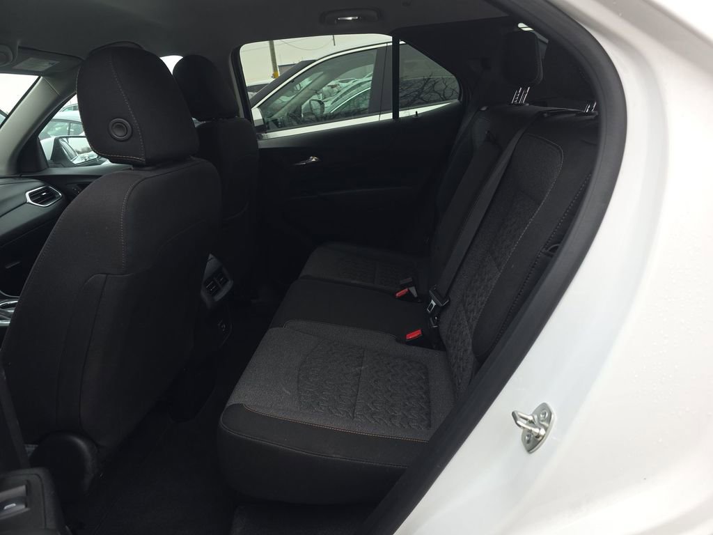 Used 2024 Chevrolet Equinox LT image 14