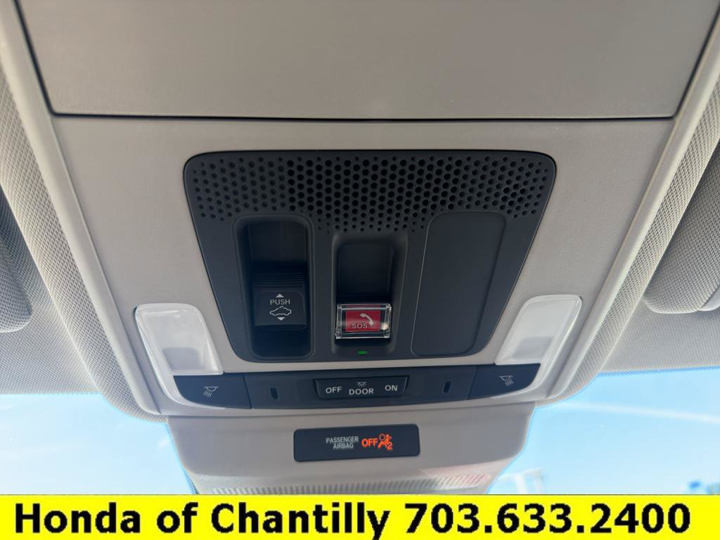 Used 2025 Honda Accord SE image 18