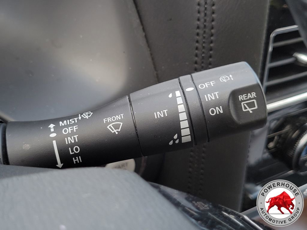 Used 2024 Nissan Armada SL w/ Captain's Chairs Package image 34