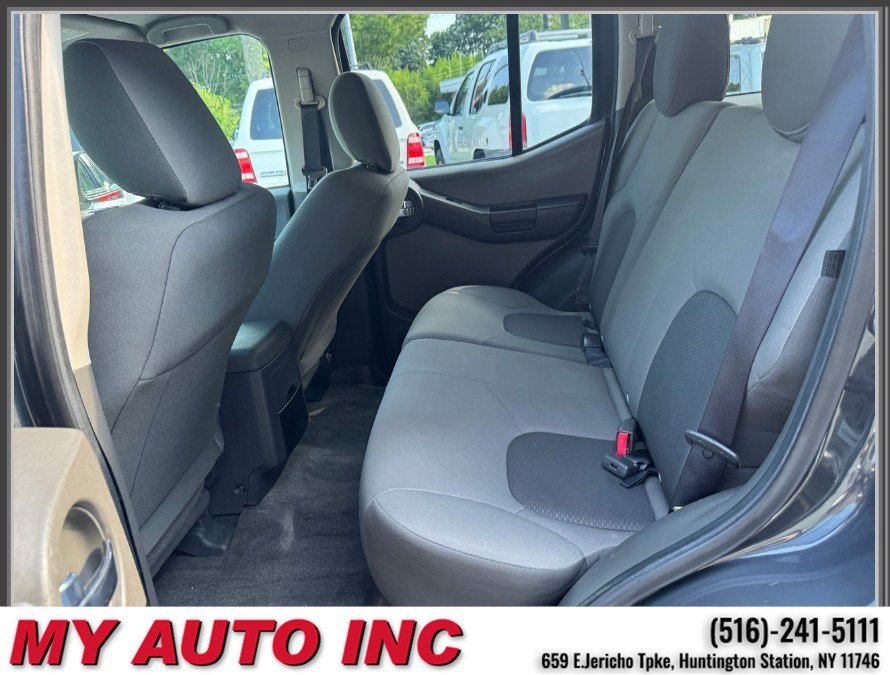Used 2013 Nissan Xterra S AWD/4WD image 30