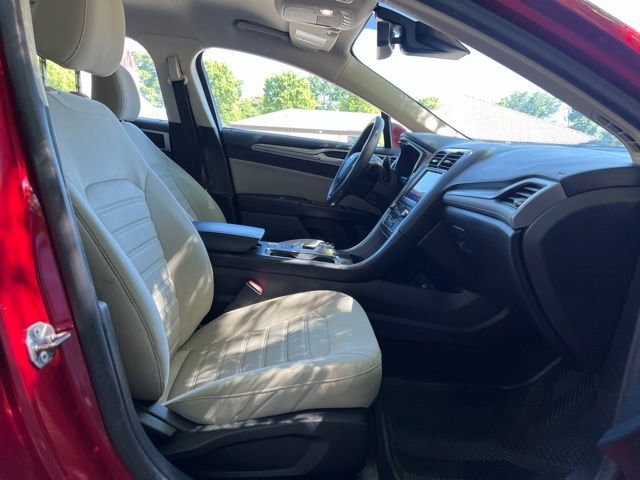 Used 2020 Ford Fusion S FWD image 24