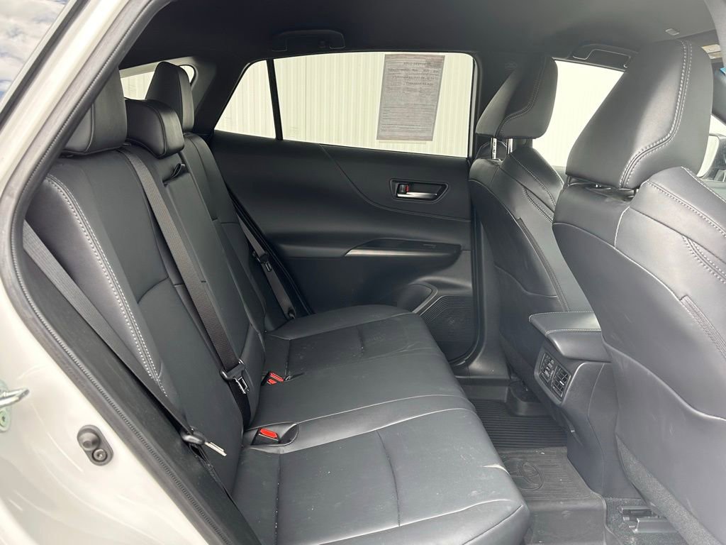 Used 2023 Toyota Venza Nightshade AWD/4WD image 18