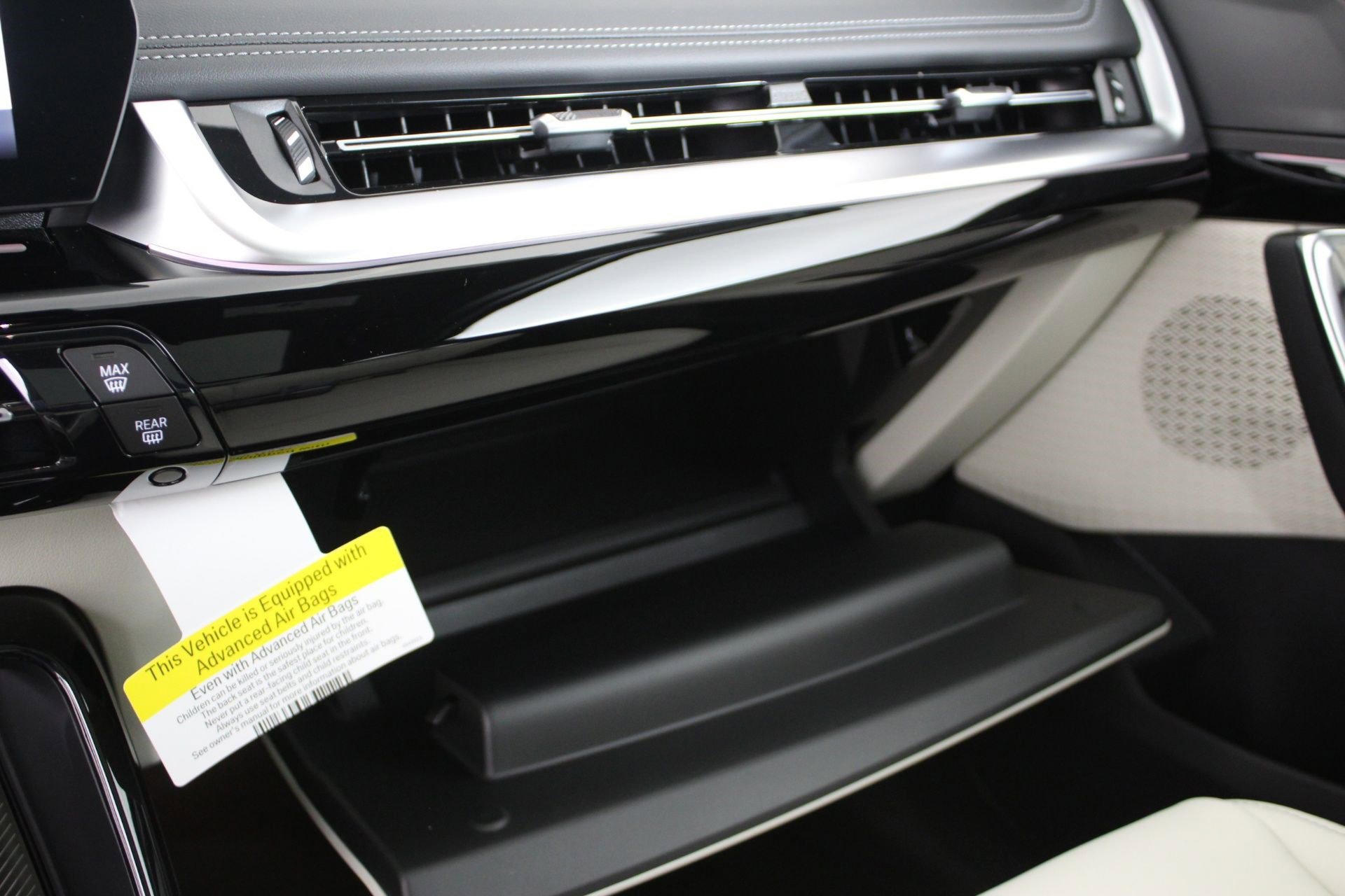 New 2026 BMW X1 xDrive28i w/ Technology Package image 18