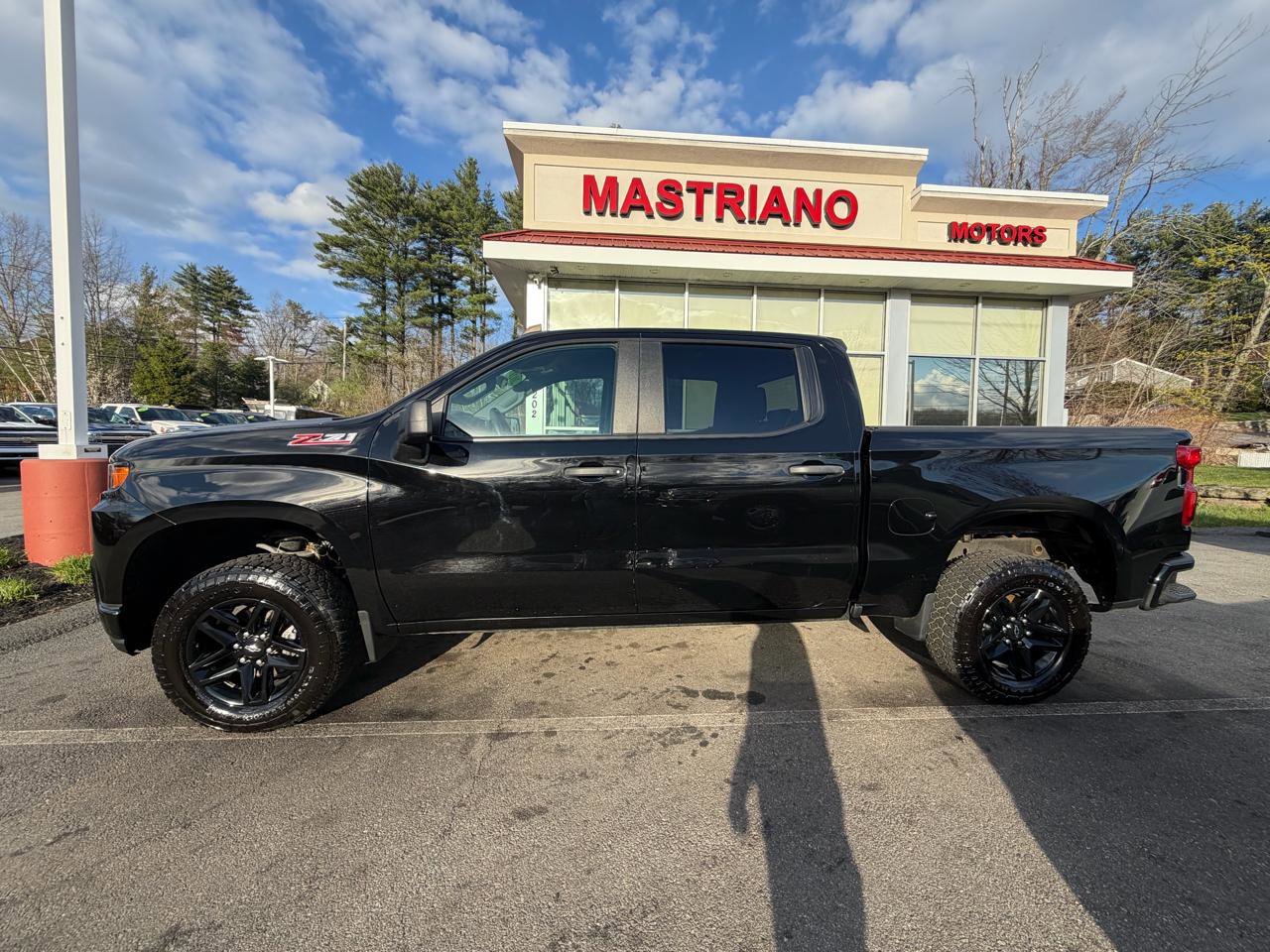 Used 2021 Chevrolet Silverado 1500 Custom Trail Boss AWD/4WD image 12