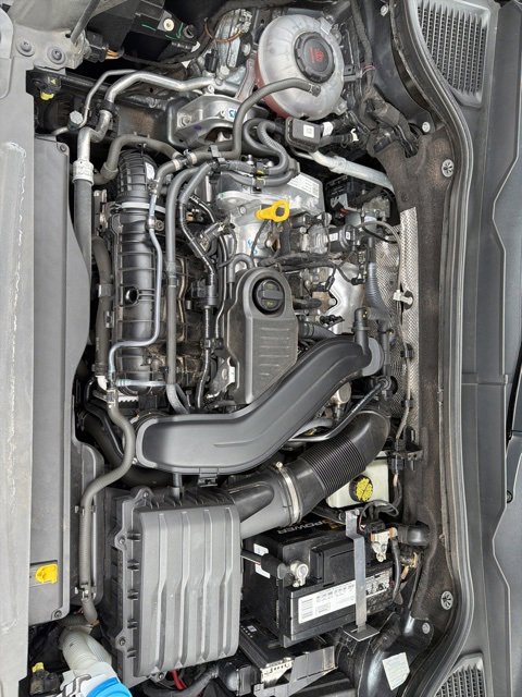 Used 2022 Volkswagen Taos SE image 25