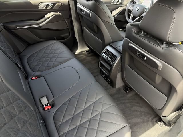 Used 2026 BMW X5 xDrive50e w/ Executive Package AWD/4WD image 14