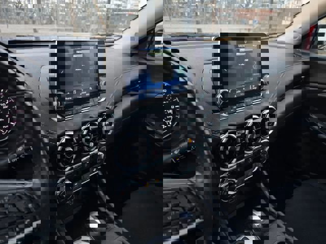 Used 2022 Nissan Sentra SV w/ Lighting Package image 25