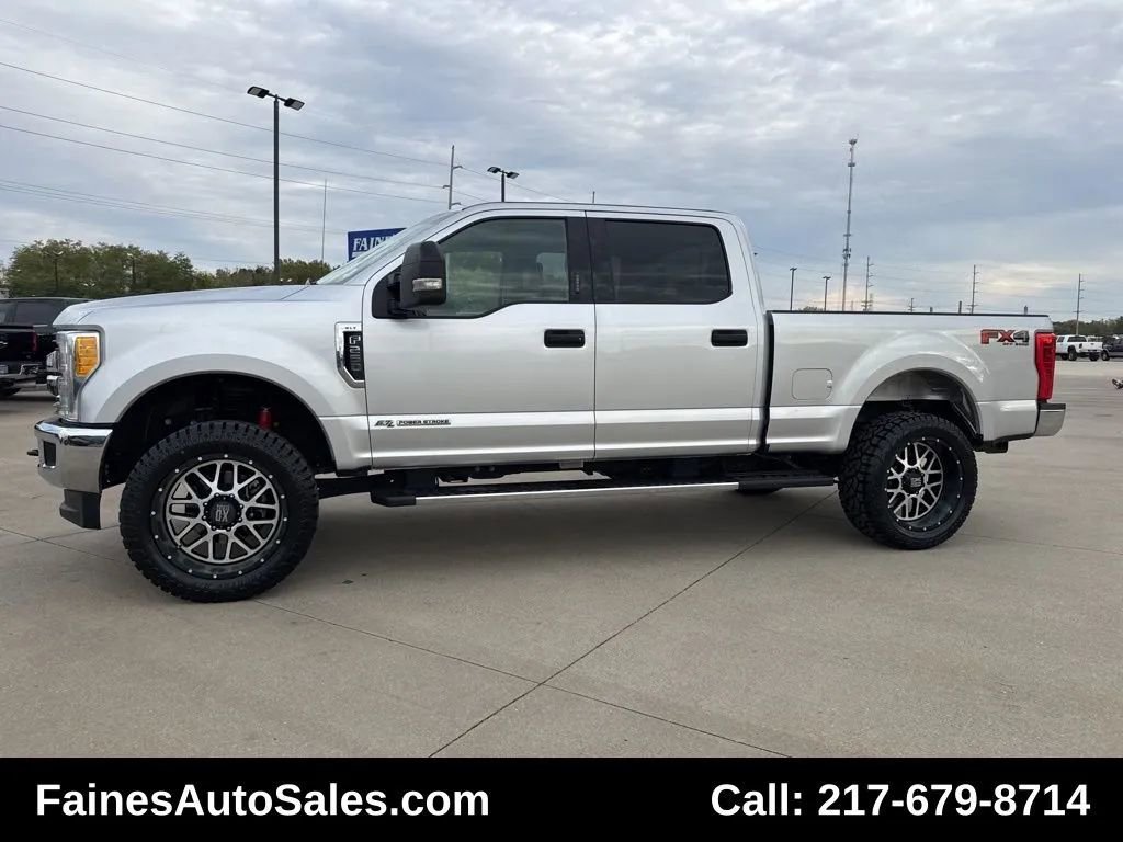 Used 2017 Ford F250 XLT w/ XLT Value Package image 8