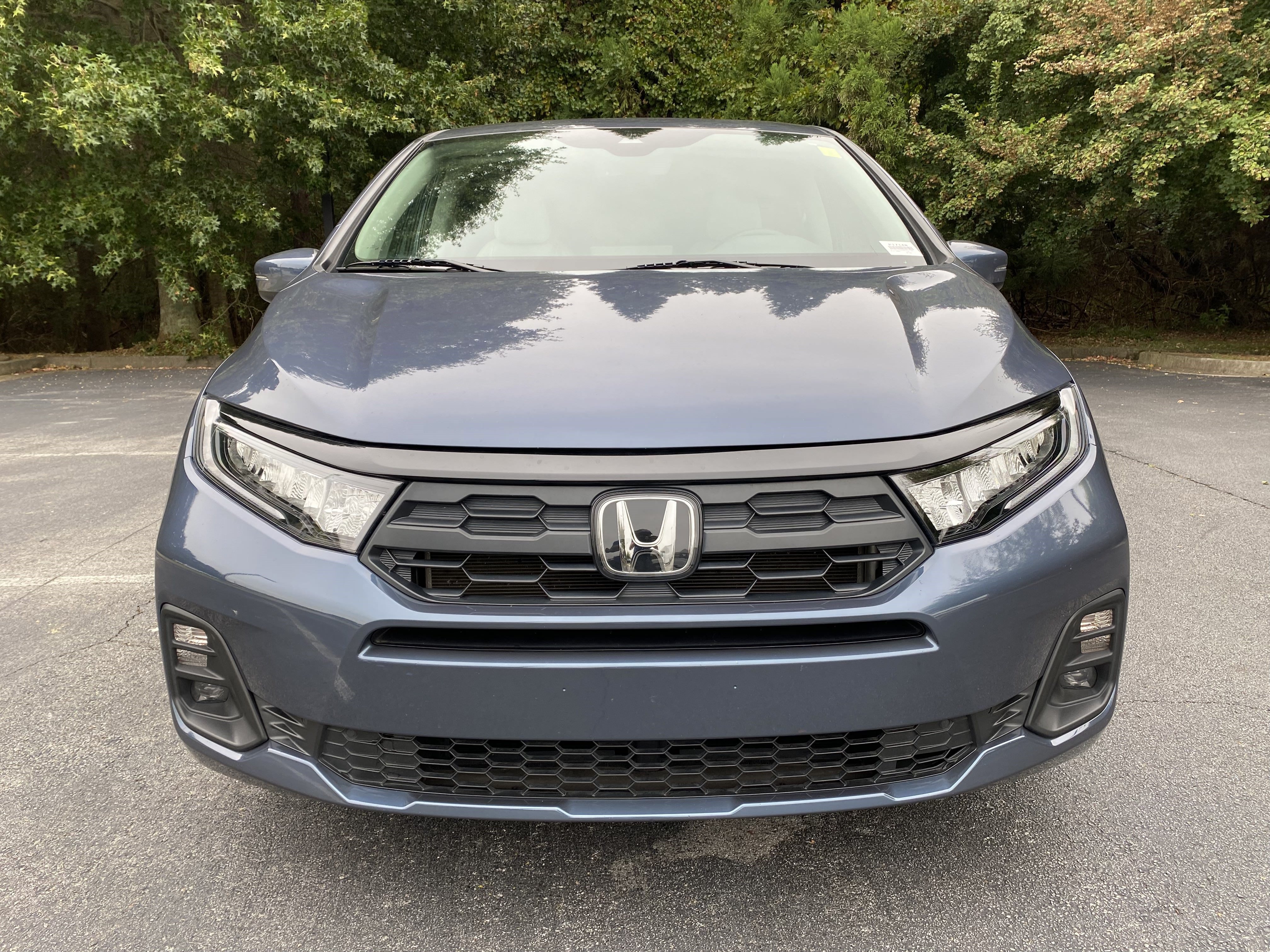 Used 2025 Honda Odyssey EX-L image 3