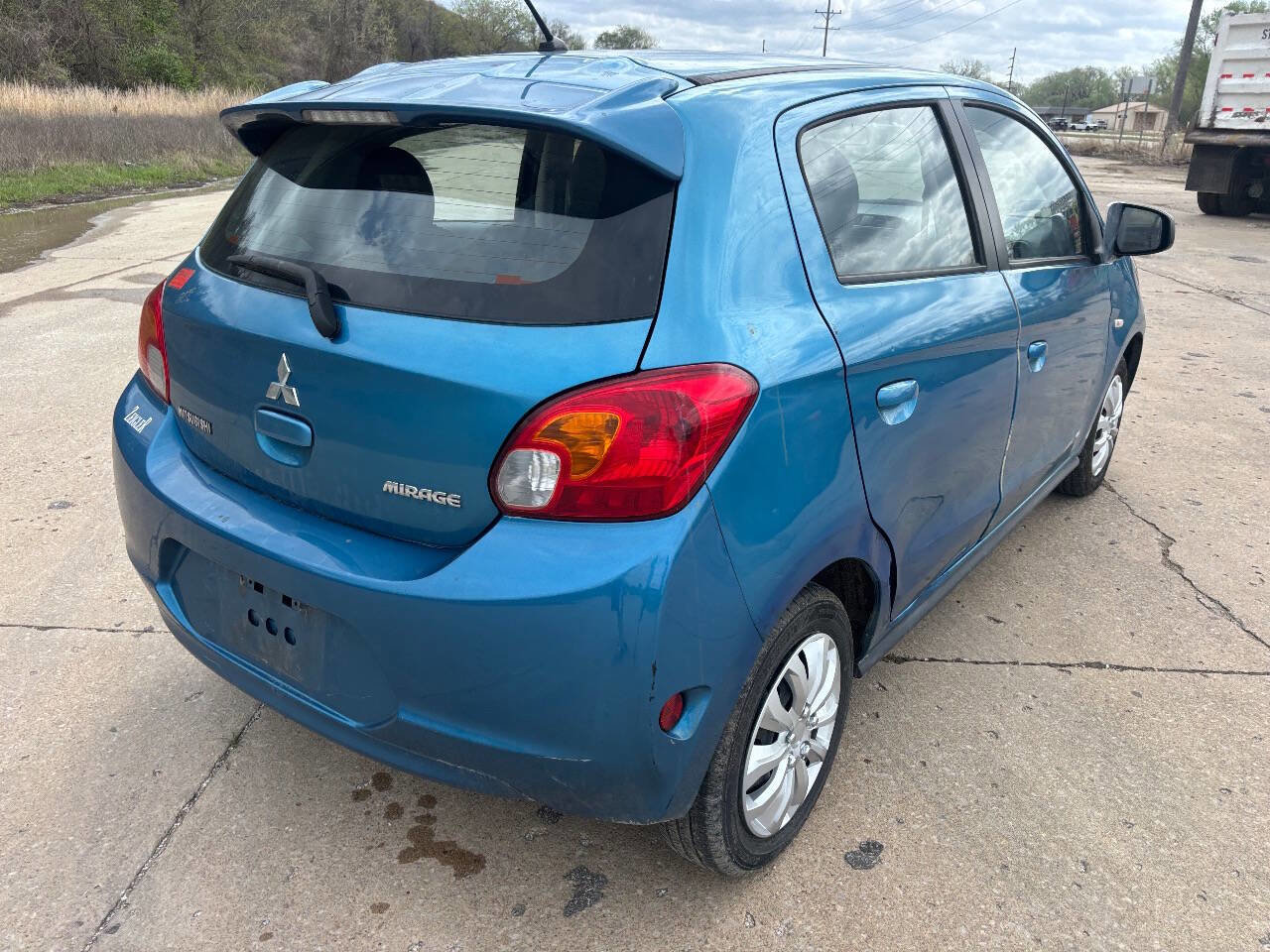 Used 2015 Mitsubishi Mirage DE FWD image 6