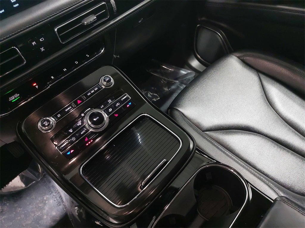 Used 2023 Lincoln Nautilus AWD w/ Premium Package image 50