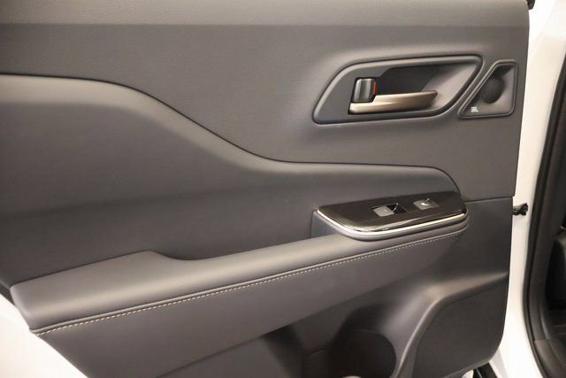 New 2026 Toyota Crown Platinum image 27