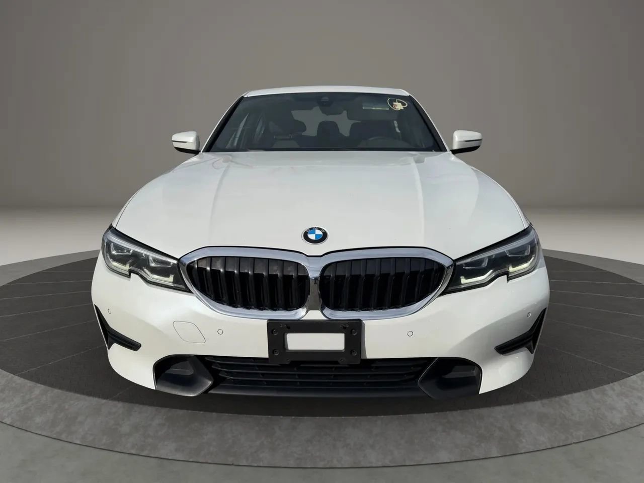 Used 2020 BMW 330i xDrive Sedan w/ Premium Package image 2