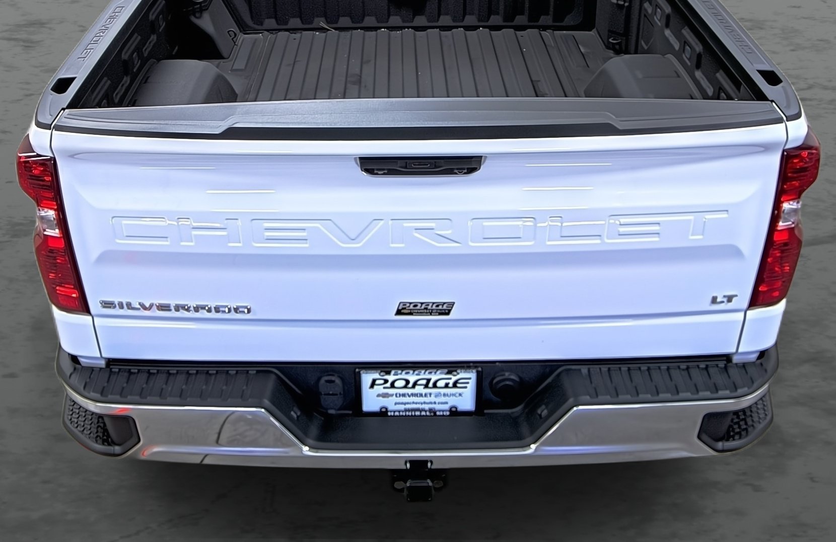 Used 2024 Chevrolet Silverado 1500 LT w/ Protection Package AWD/4WD image 11
