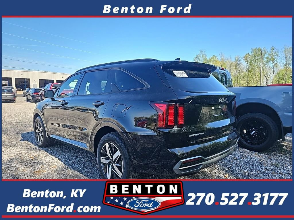 Used 2023 Kia Sorento S w/ Panoramic Sunroof Package FWD image 1