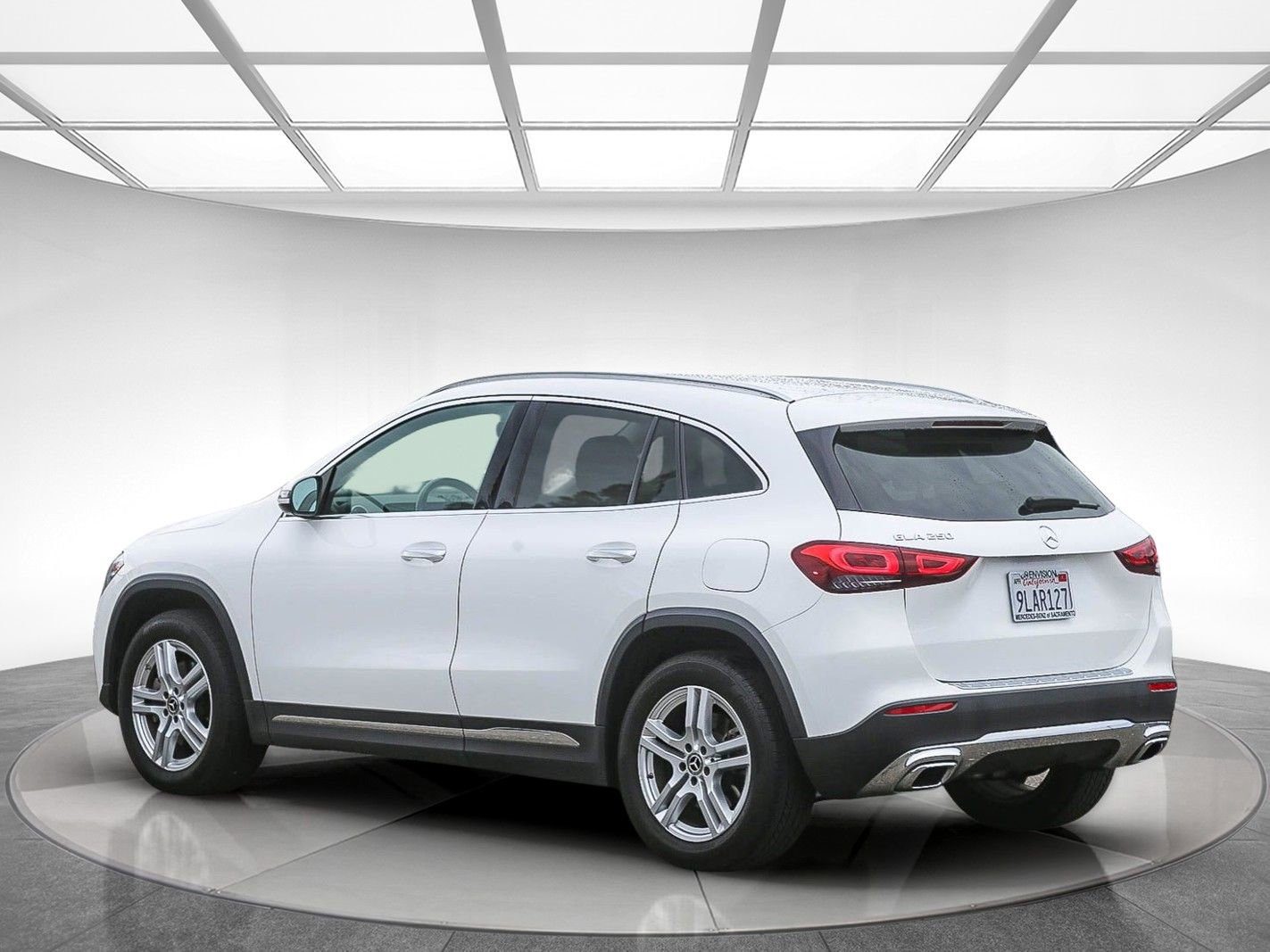 Certified 2023 Mercedes-Benz GLA 250 image 2