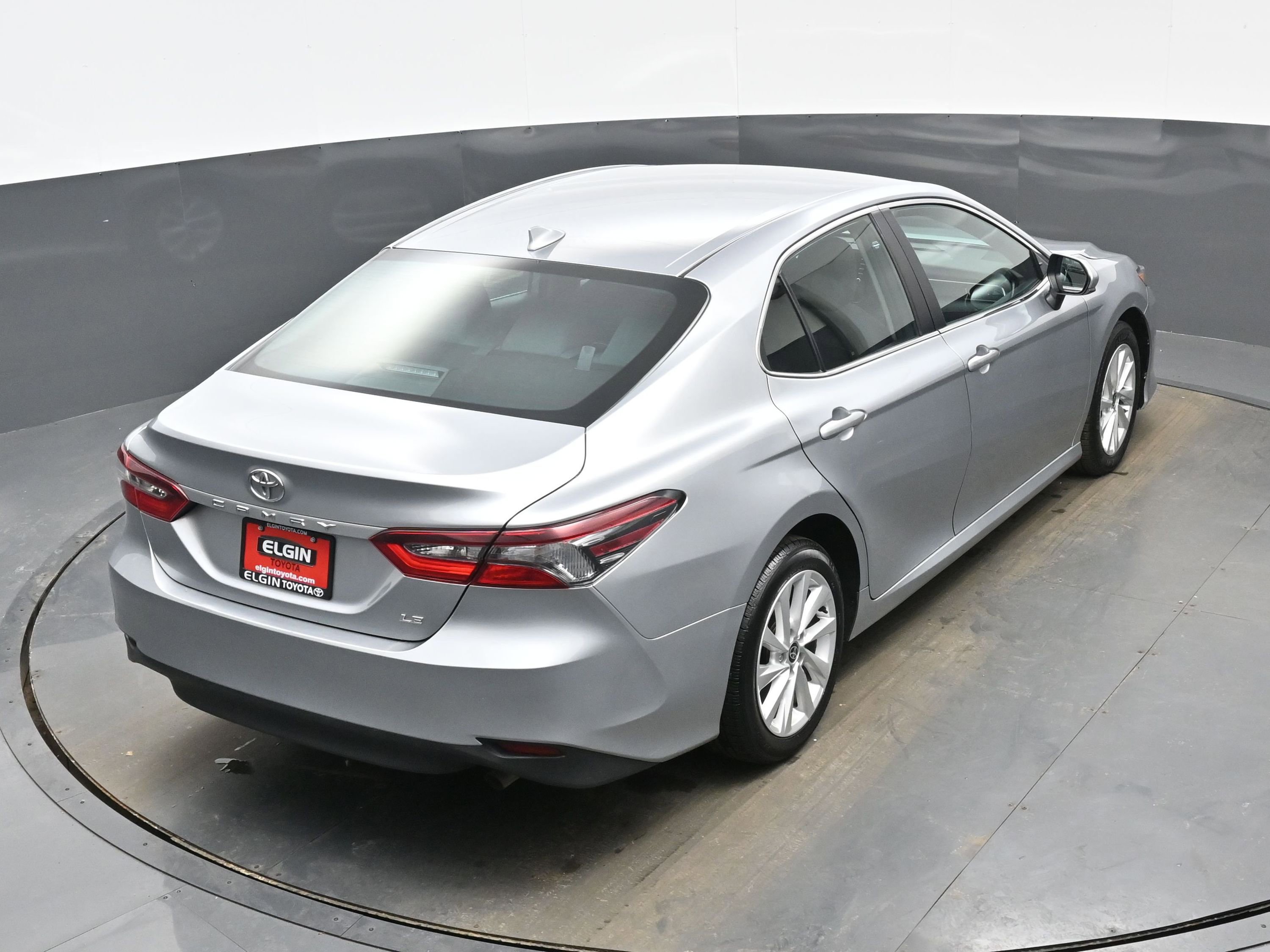 Used 2024 Toyota Camry LE image 39