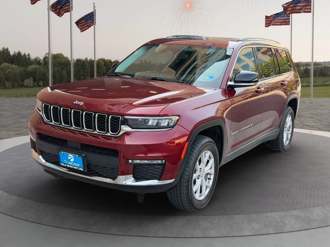 Used 2021 Jeep Grand Cherokee L Limited AWD/4WD image 1