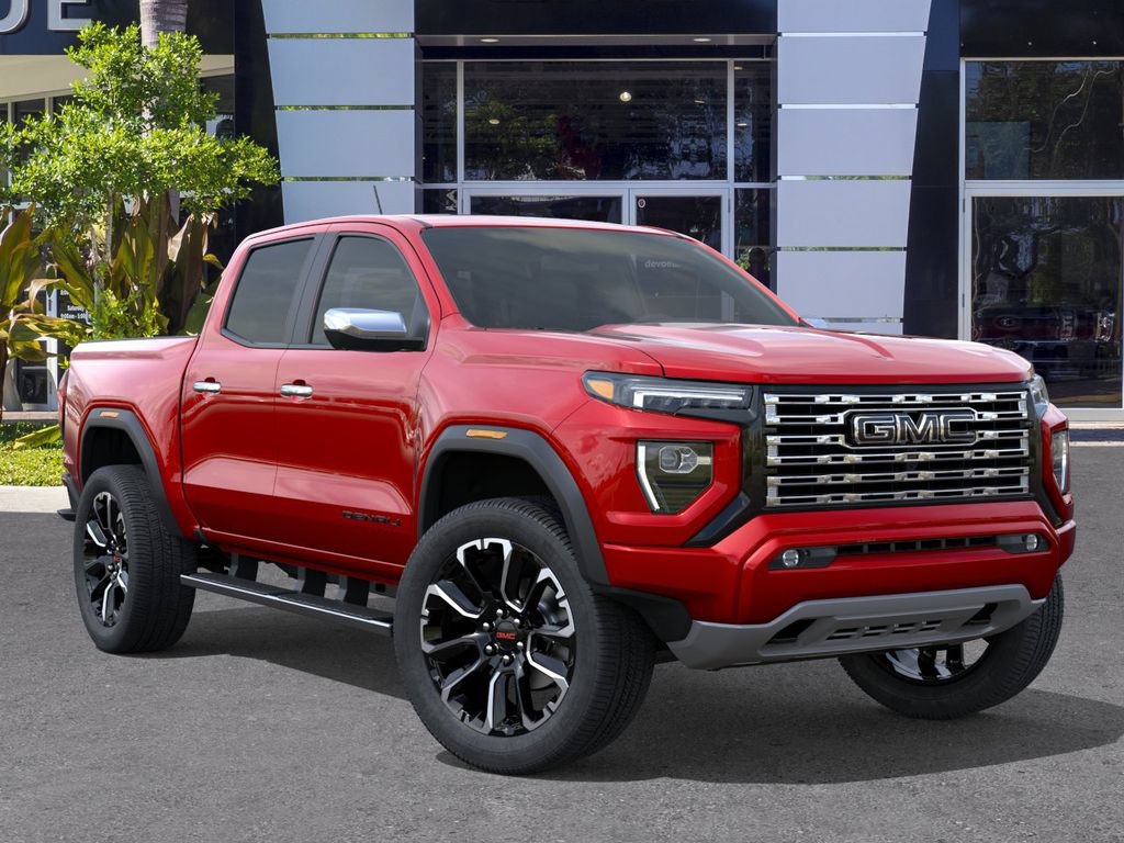 New 2026 GMC Canyon Denali w/ LPO, Black Badging Package AWD/4WD image 7