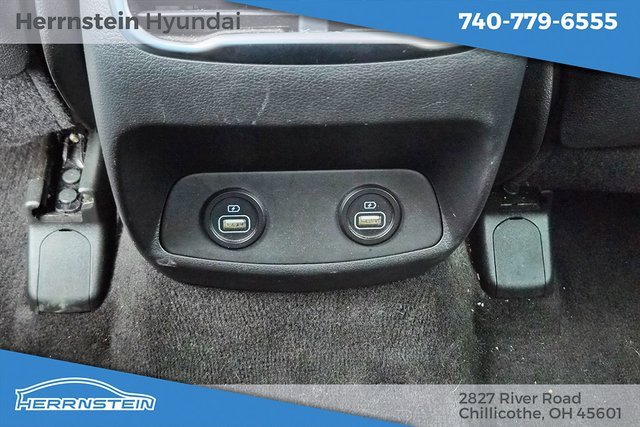 Certified 2023 Hyundai Santa Fe SEL image 12
