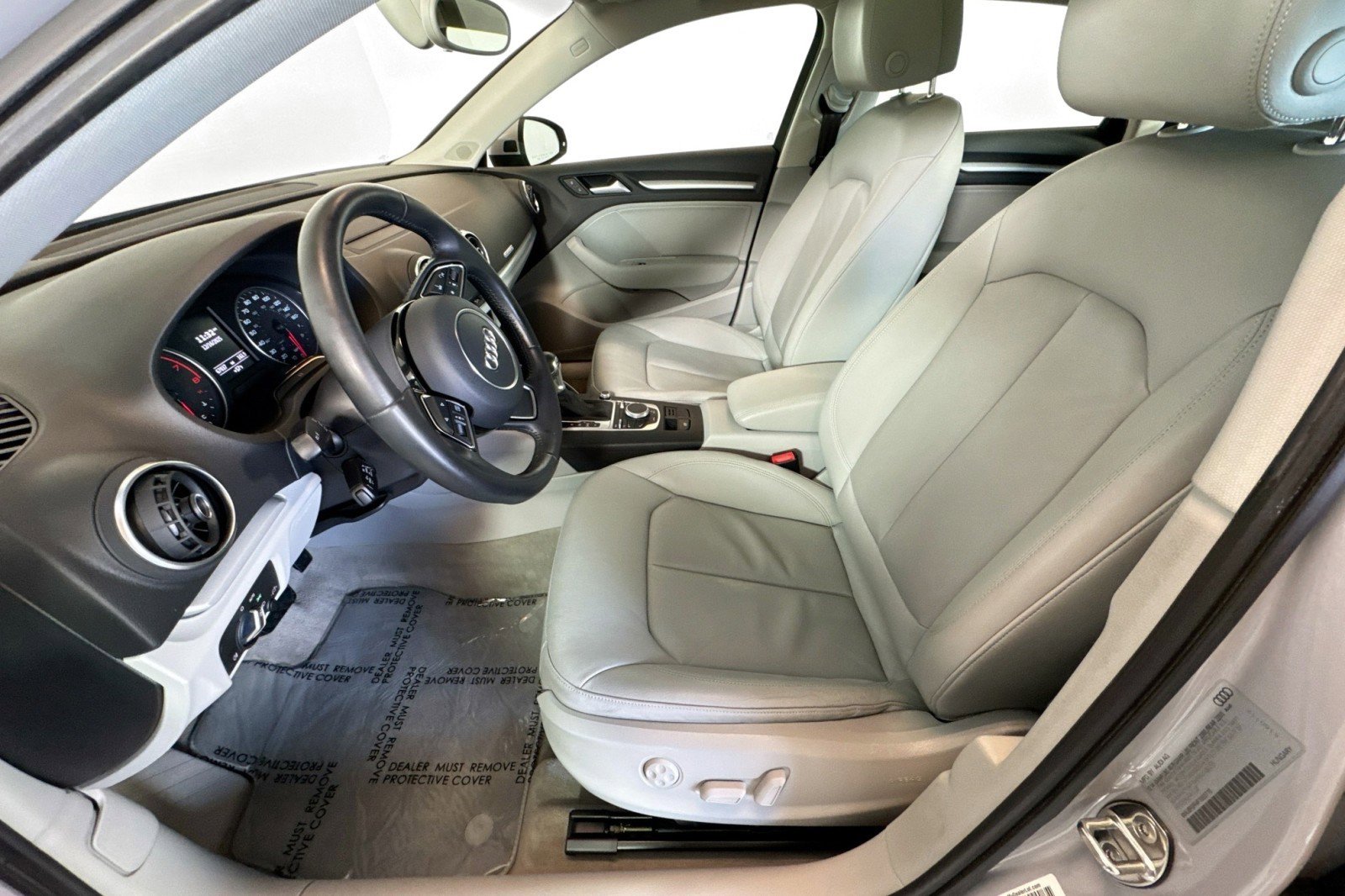 Used 2015 Audi A3 2.0T Premium image 19