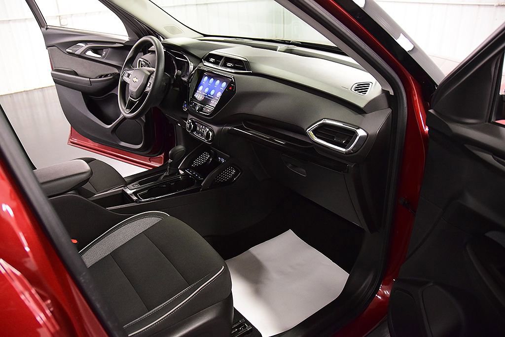 Used 2022 Chevrolet TrailBlazer LT w/ Convenience Package image 27