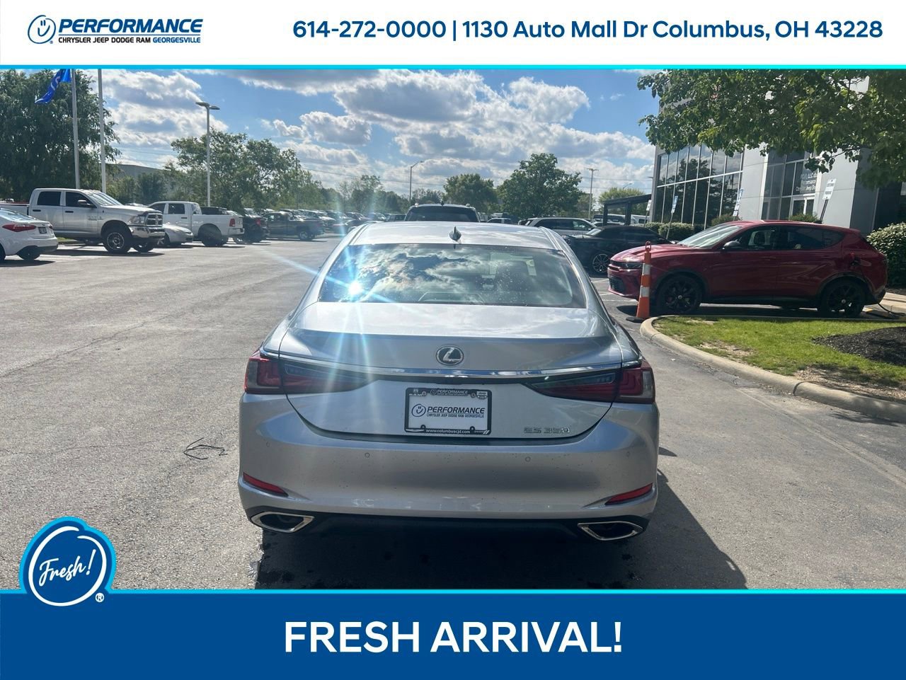 Used 2024 Lexus ES 350 w/ Premium Package FWD image 5