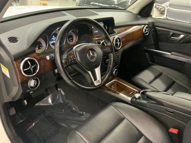 Used 2013 Mercedes-Benz GLK 350 4MATIC image 9