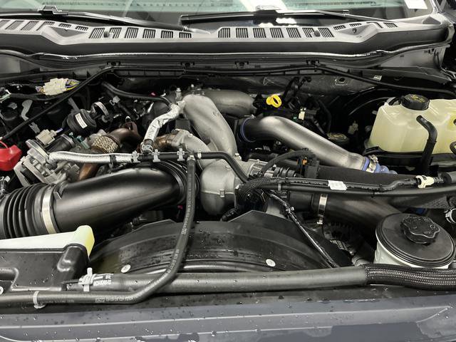 Used 2024 Ford F350 Lariat image 41
