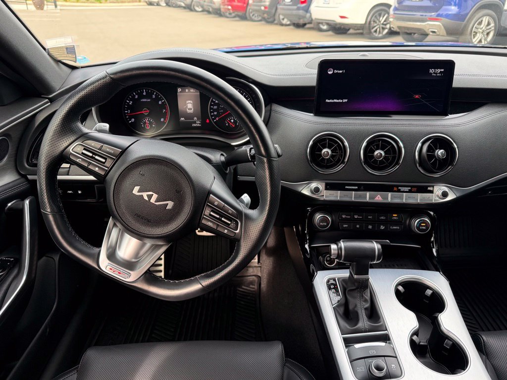 Used 2022 Kia Stinger GT1 AWD/4WD image 22