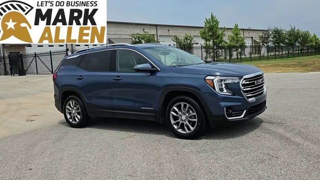Used 2024 GMC Terrain SLT FWD image 2