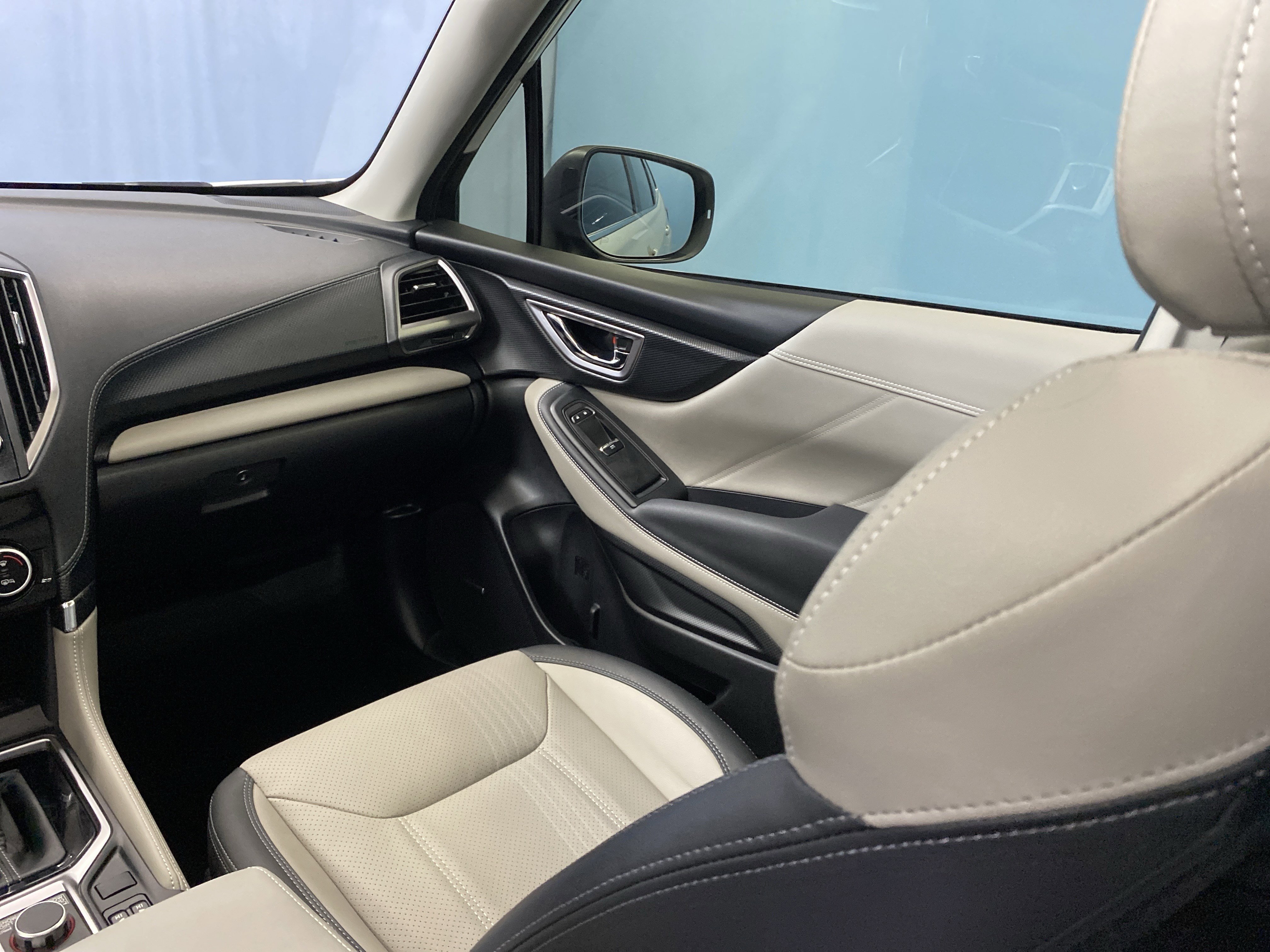 Used 2024 Subaru Forester Limited image 25