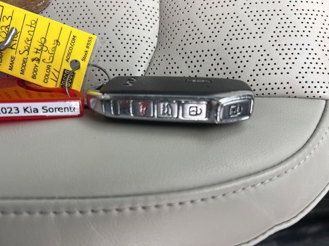Certified 2023 Kia Sorento EX image 41