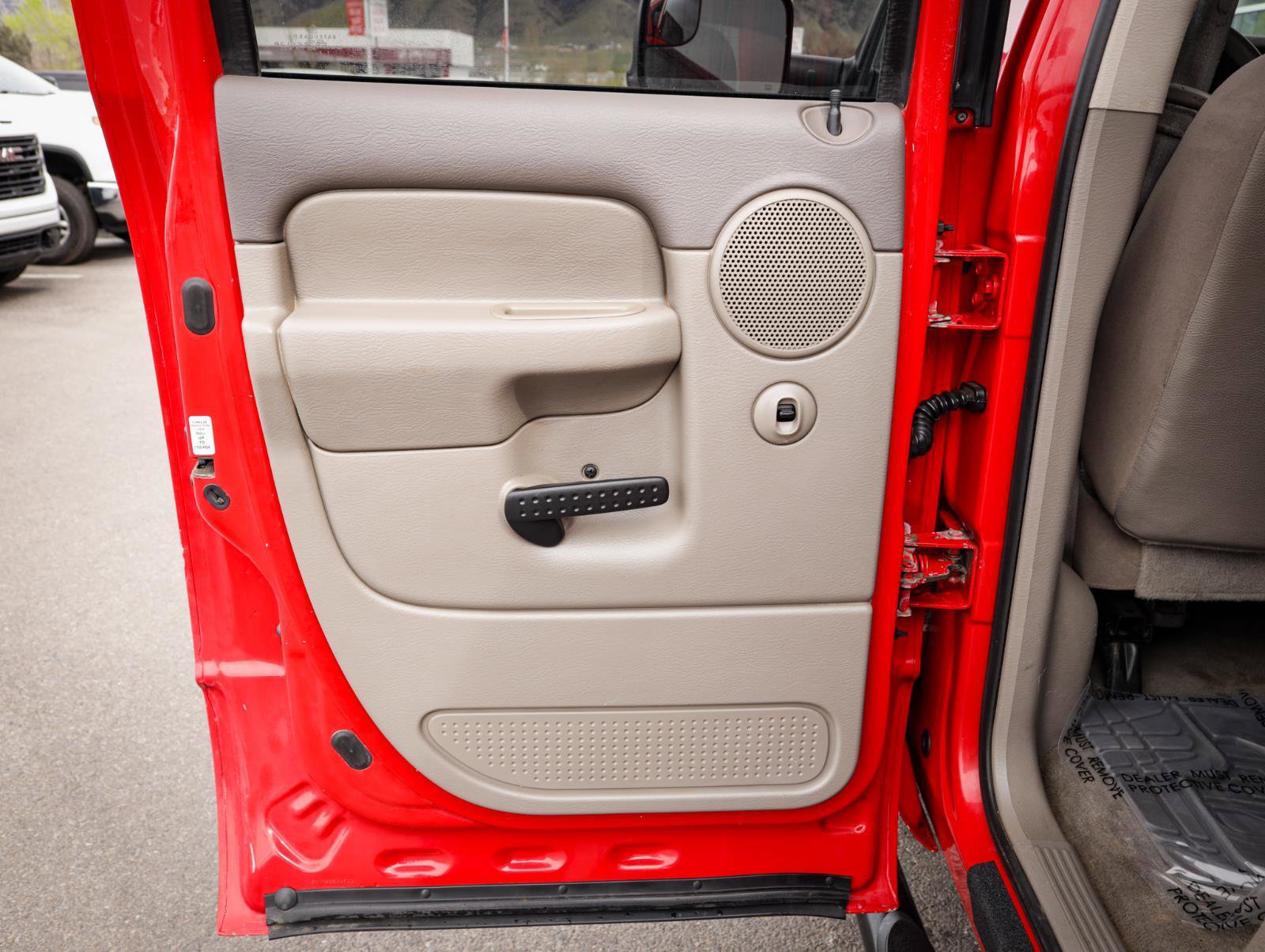 Used 2003 Dodge Ram 2500 Truck ST AWD/4WD image 32