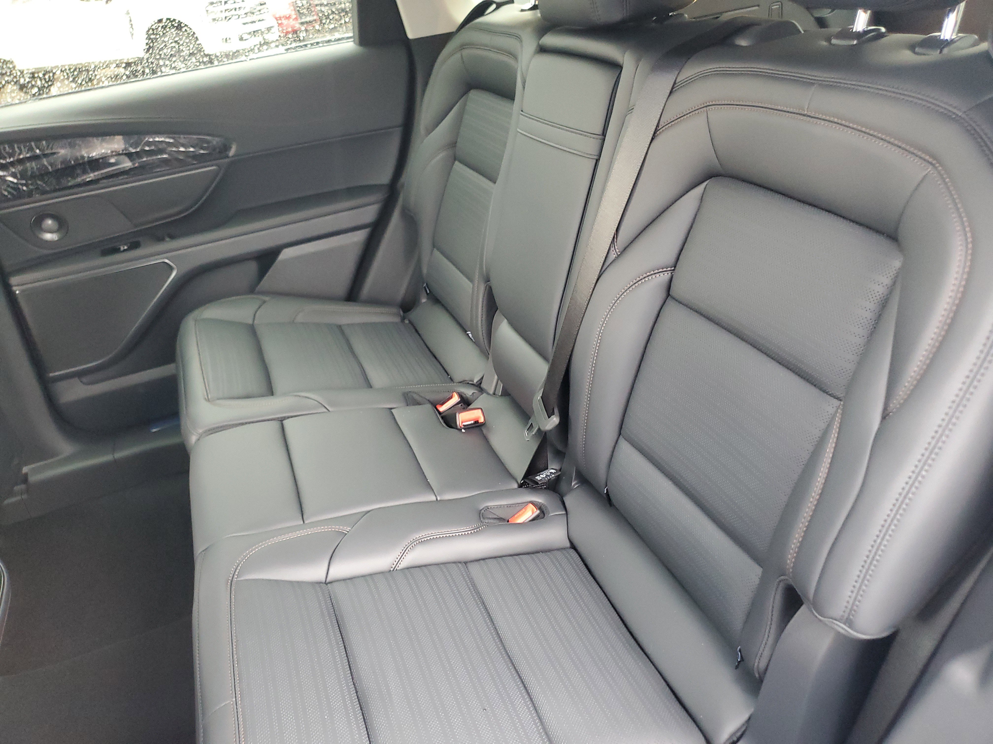 New 2026 Lincoln Nautilus Reserve w/ Jet Appearance Package AWD/4WD image 30