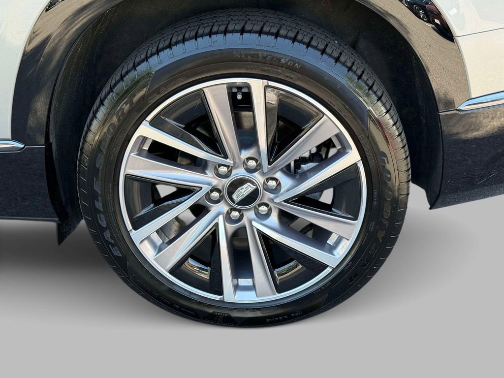 Used 2026 Cadillac Vistiq Sport AWD/4WD image 13