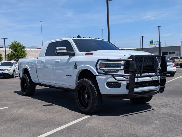 Used 2021 RAM 3500 Laramie video 3