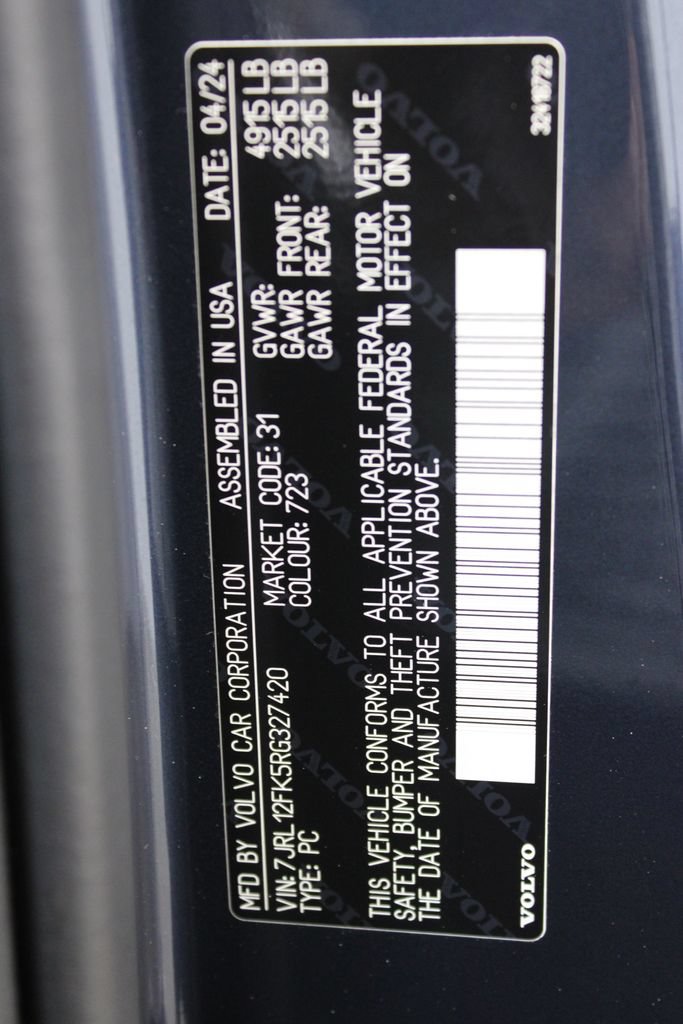 Certified 2024 Volvo S60 B5 Core FWD image 33