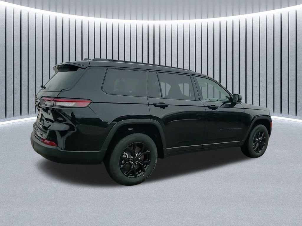 New 2025 Jeep Grand Cherokee L Altitude image 8