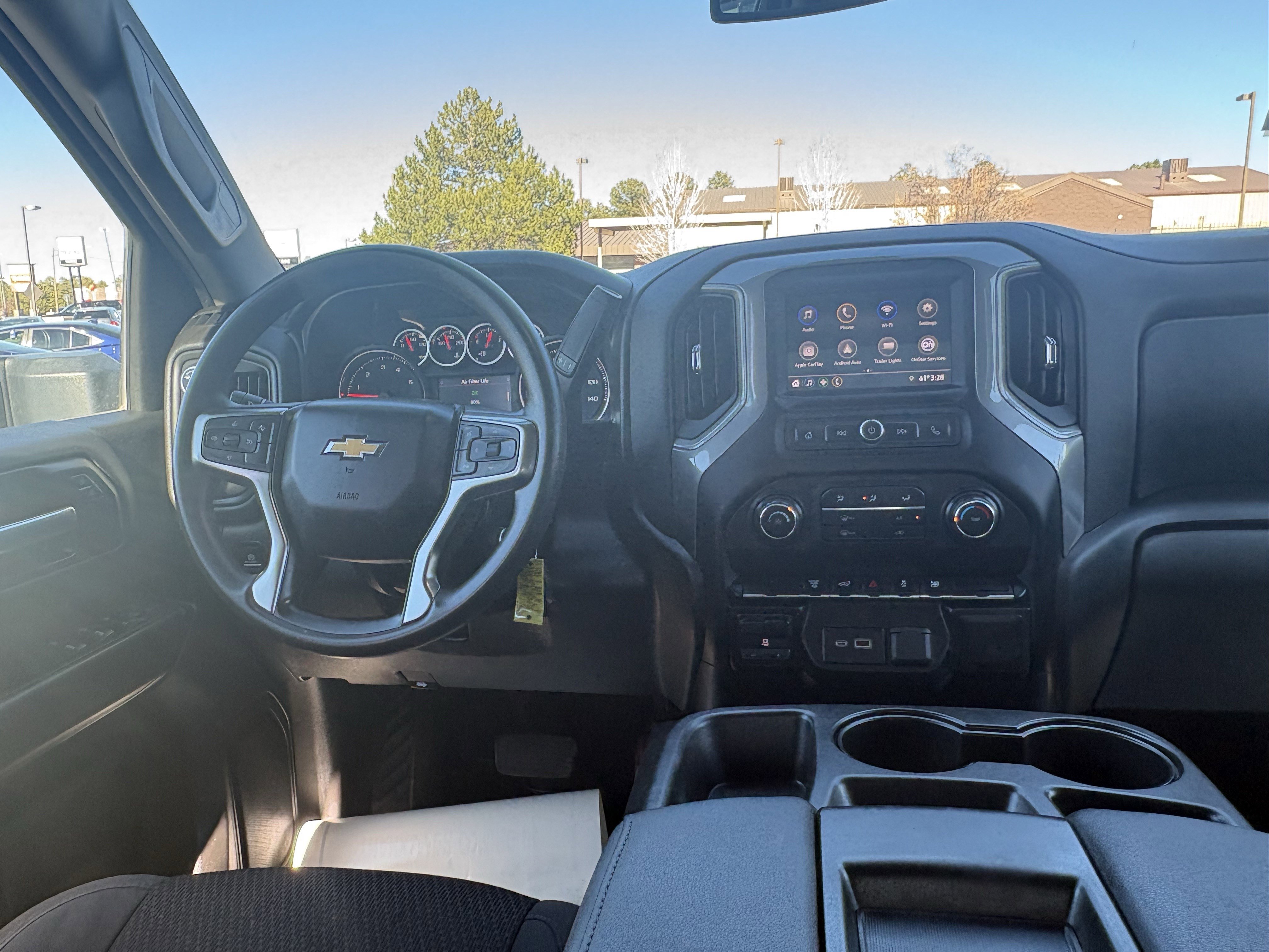 Used 2021 Chevrolet Silverado 2500 Custom w/ Custom Value Package image 3