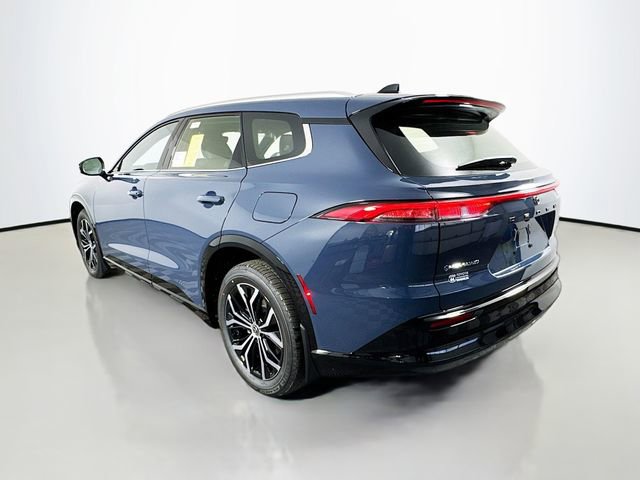 New 2026 Toyota Crown Signia image 6