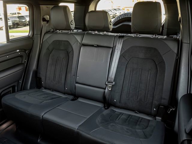 Used 2024 Land Rover Defender 110 Carpathian Edition AWD/4WD image 22
