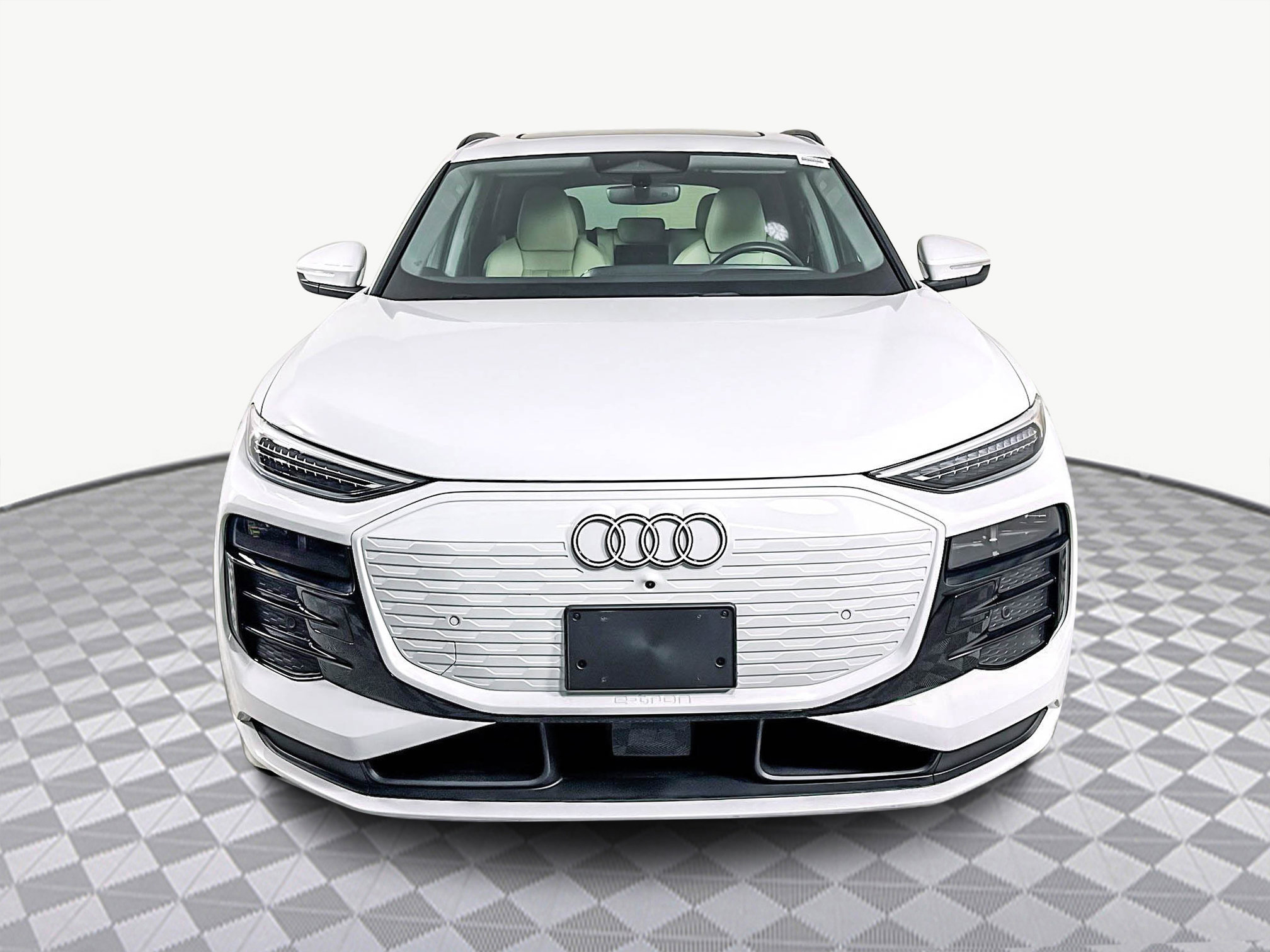 Used 2025 Audi Q6 e-tron Premium Plus image 2